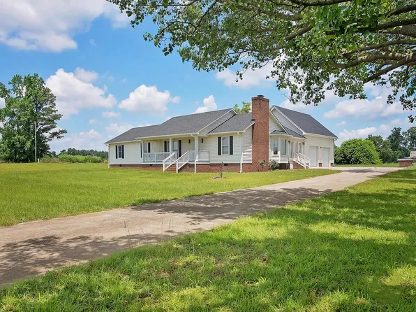870 Mount Elam Church Rd, Roseboro, NC 28382