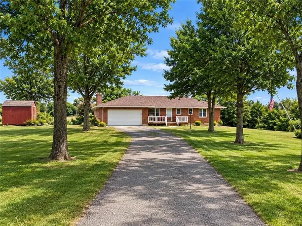 561 SE 13th Hwy, Warrensburg, MO 64093