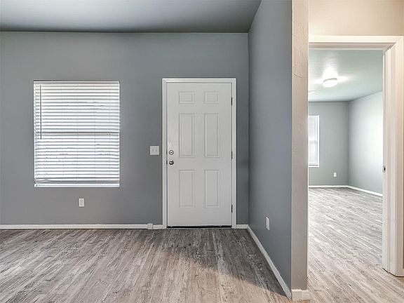 3rd image of 7617 Leichter Ave