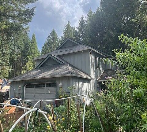 3rd image of 455 Addison Ln