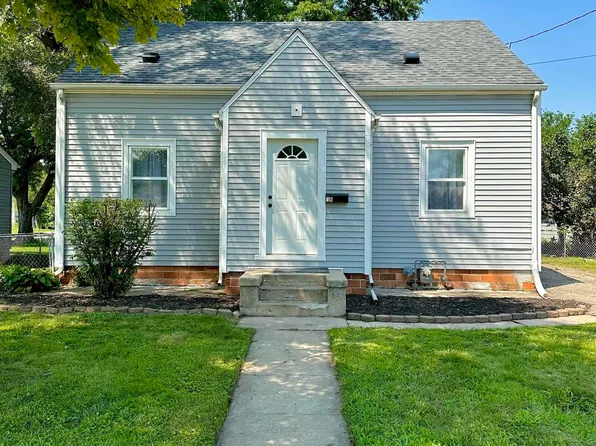 512 14th St NW, Mason City, IA 50401