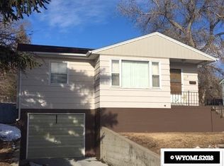 917 High St, Rawlins, WY 82301