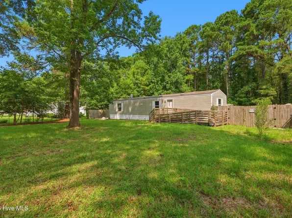 1426 Cherrytree Road NE, Winnabow, NC 28479