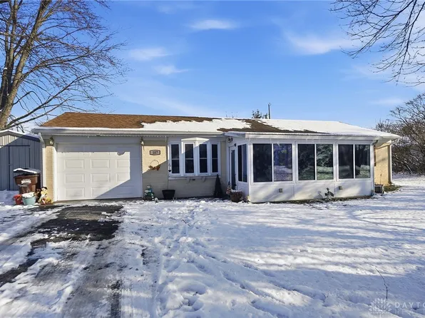 107 Mary Ave, Gettysburg, OH 45328