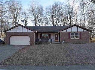 7755 Woodland Dr, Newburgh, IN 47630