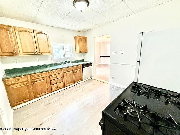 3rd image of 330 N Sumner Ave