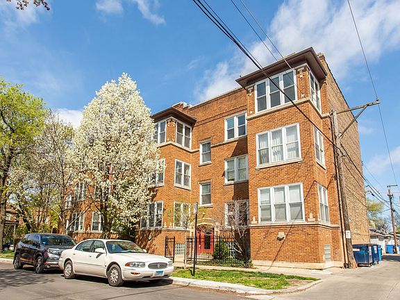 2nd image of 3314 W Sunnyside Ave APT 3