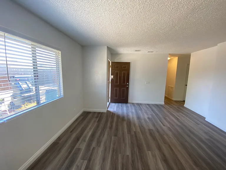 13192 Navajo Rd #3 — Photo 22