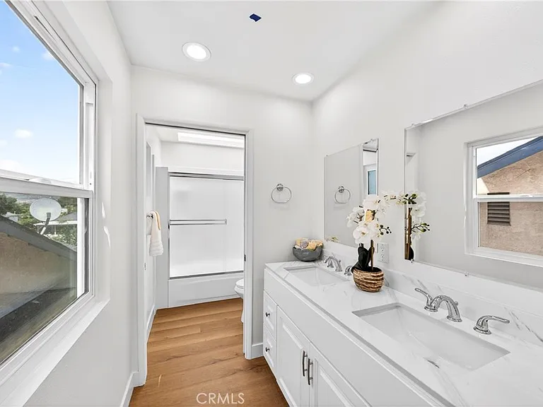 7552 Thousand Oaks Dr — Photo 14