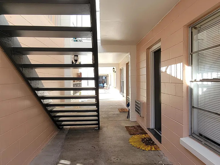 4807 W Flamingo Rd — Photo 15