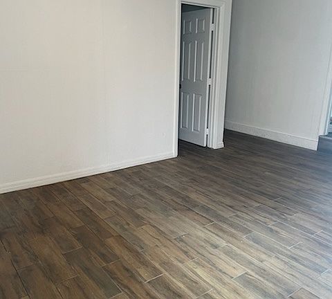 2nd image of 4010 Christina Rd