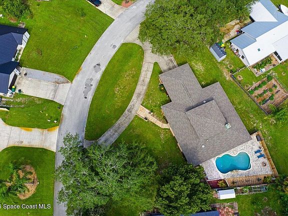 4th image of 4770 Longbow Dr