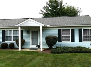 6809 Bellflower Ct UNIT R, Mentor, OH 44060
