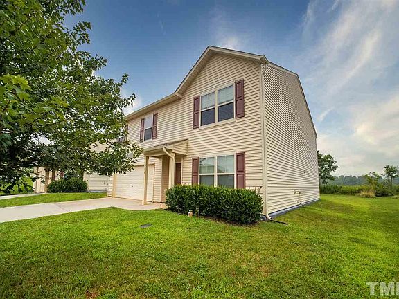 3rd image of 710 Collington Dr