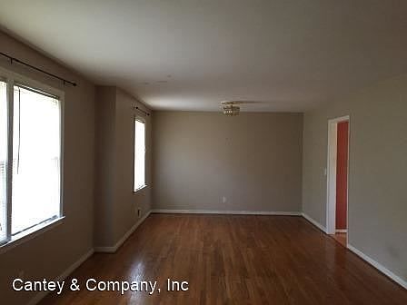 2nd image of 909 Asbury Dr