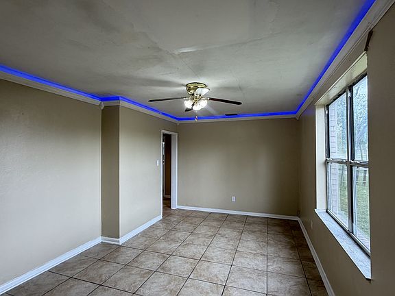3rd image of 3344 Soutel Dr
