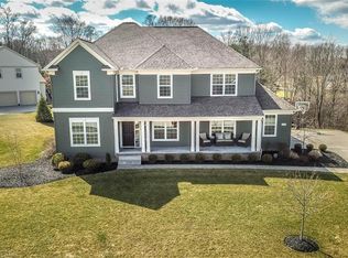 7788 Alexandra Dr, Hudson, OH