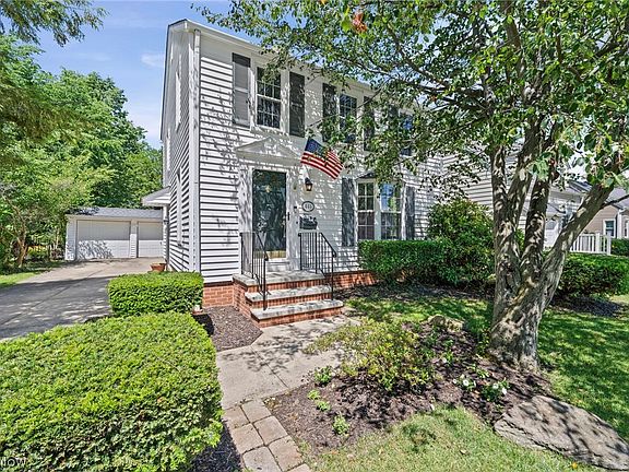 3rd image of 444 Canterbury Rd