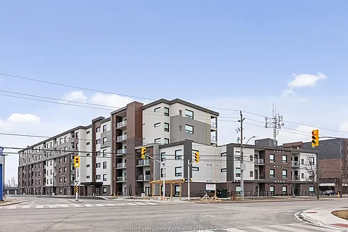 11870 Tecumseh Rd E Photo 1