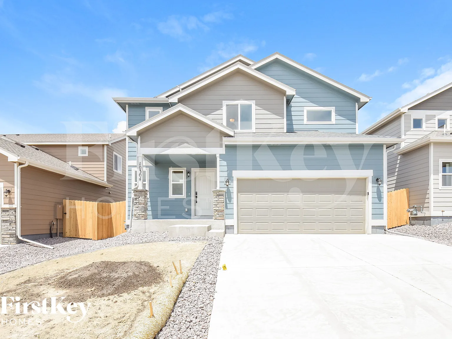 3 bed, 2.5 bath, 1643 sqft, $2,175 — Photo 1