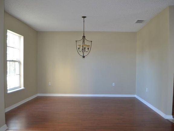 2nd image of 901 Picardy Dr