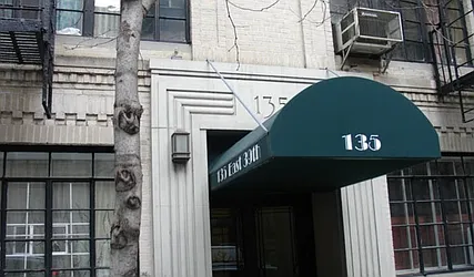 135 East 39th Street in Murray Hill