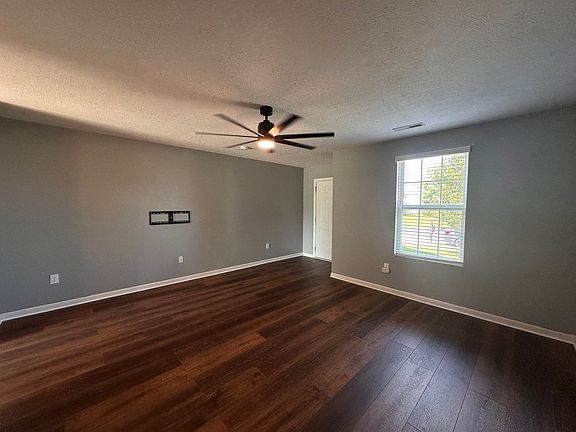 2nd image of 3914 Wheat Ave