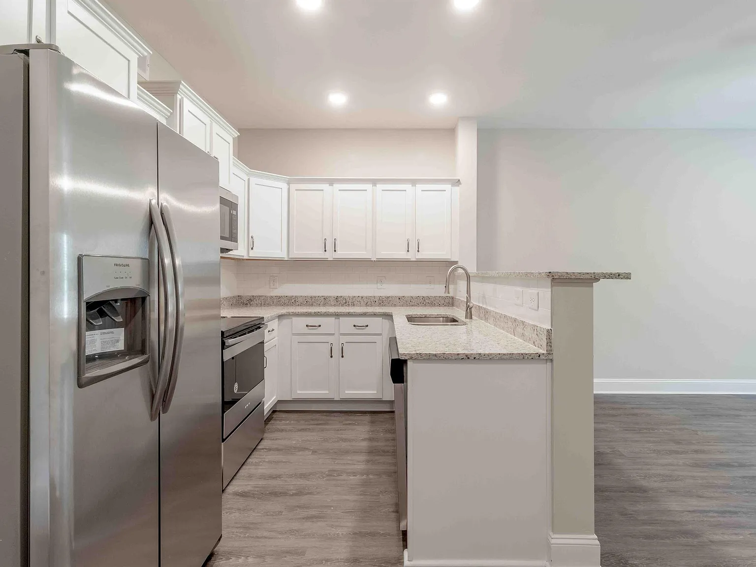 275 Smithson Lane - D — Photo 4