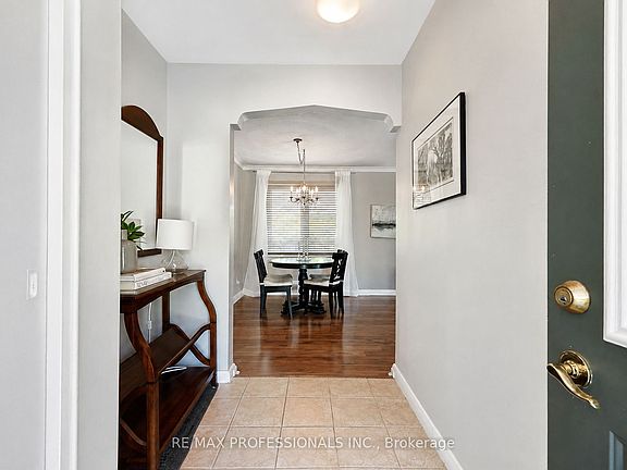 4th image of 39 Sealcove Dr