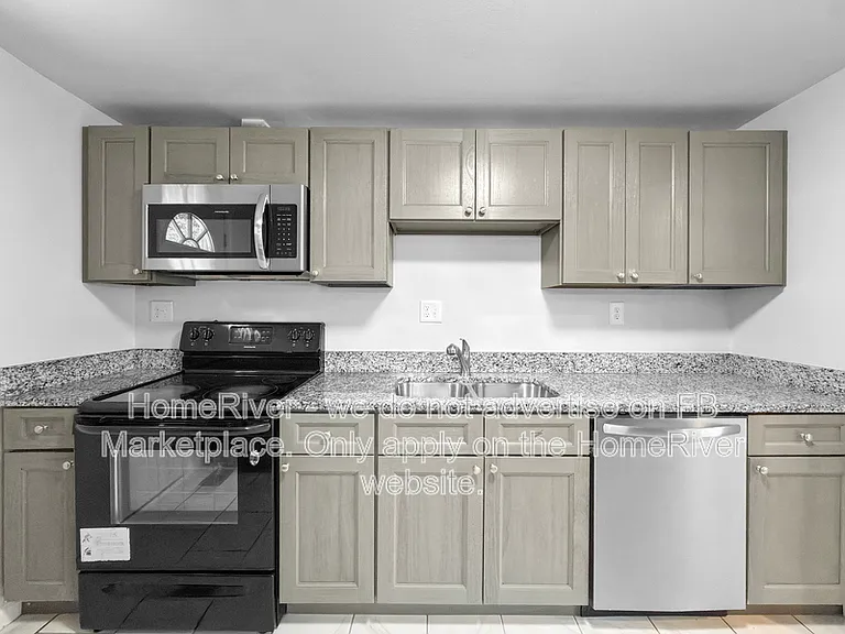 125 N Garfield Rd — Photo 1