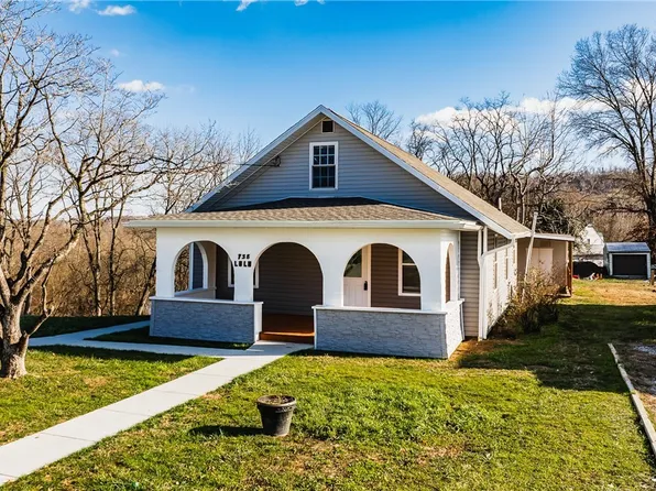 738 Lulu St, Parkersburg, WV 26101