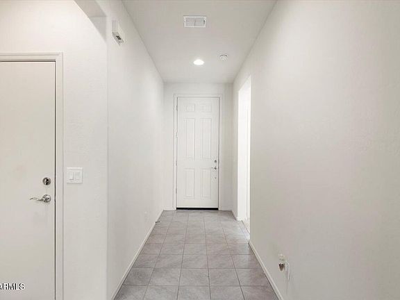 5th image of 26794 W ZACHARY Drive