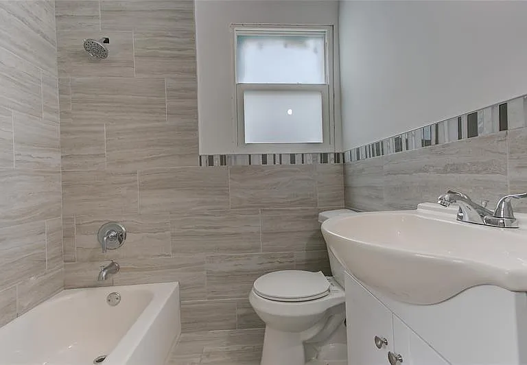 1833 Taylor St #2 — Photo 8