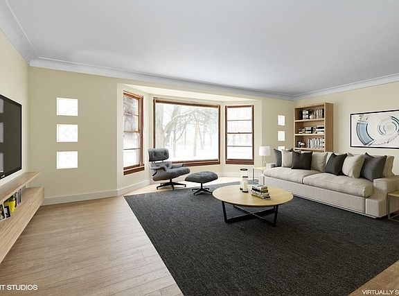 3rd image of 7406 N Oketo Ave
