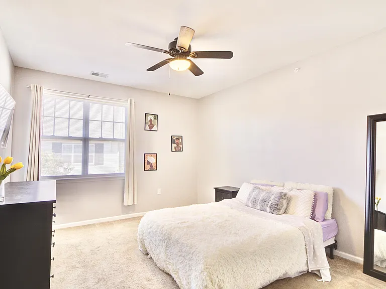 4316 Colindale Rd #1-304 — Photo 8