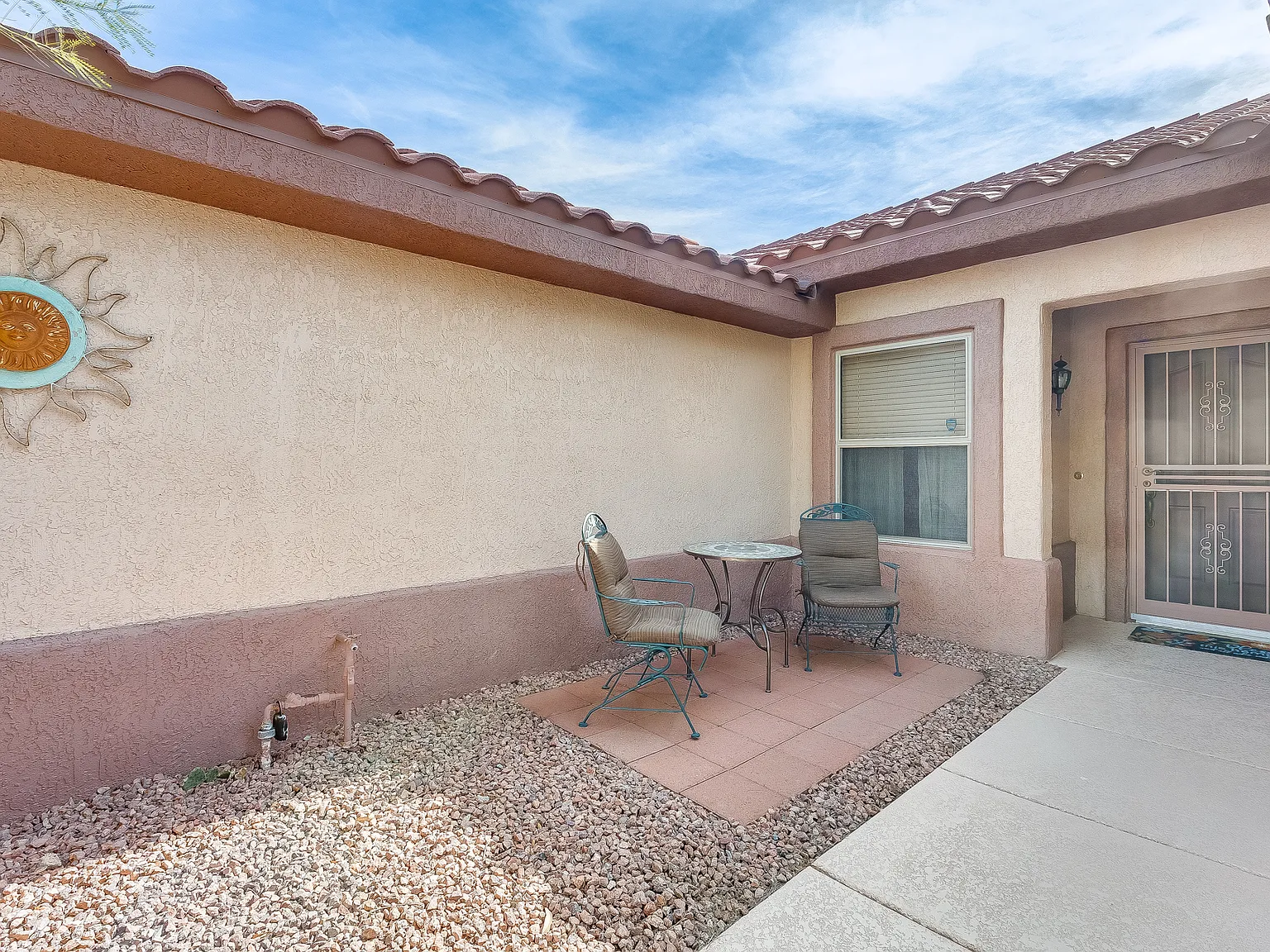 2 bed, 1183 sqft, $3,400 — Photo 3