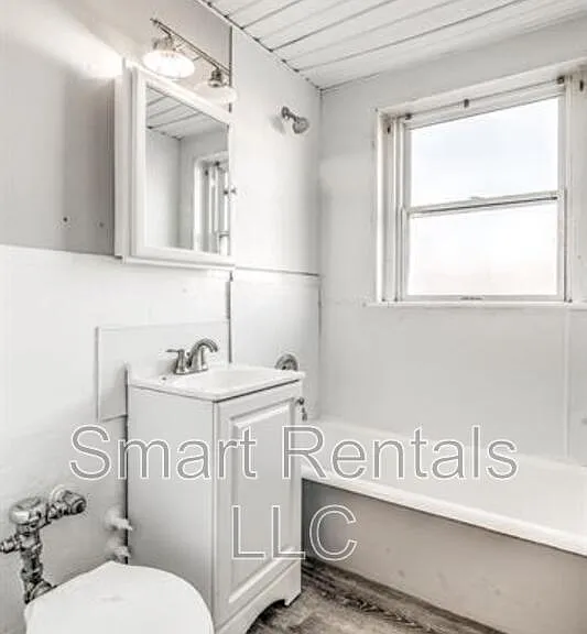 807 Clara Ave #7 — Photo 3