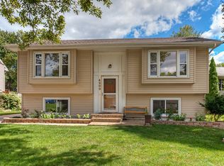 4209 89th St, Urbandale, IA 50322