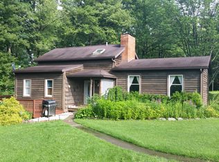 5239 Camp Rd, Ravenna, OH 44266