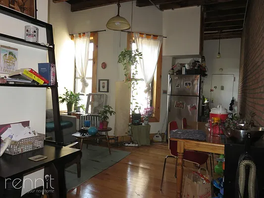 Rented by Rennit Inc. | media 19