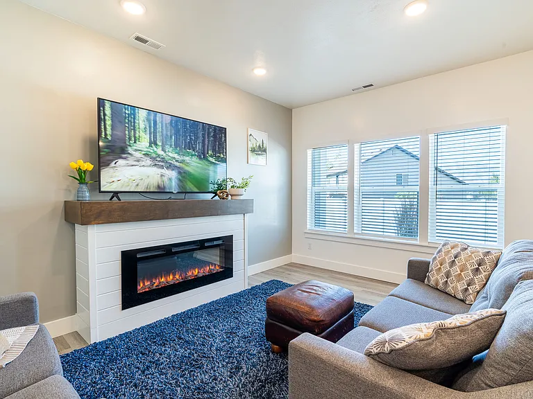 1919 S 1280 W — Photo 1