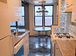 32-05 Newtown Ave #5, Astoria, NY 11102