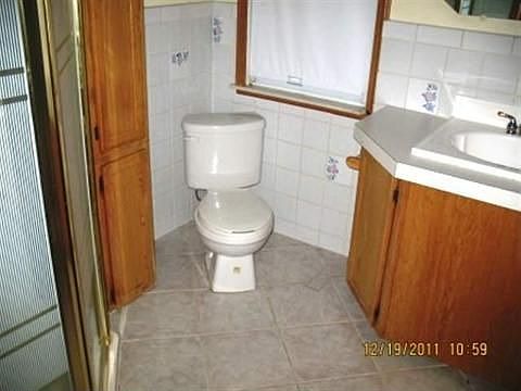4th image of 25890 Fern St