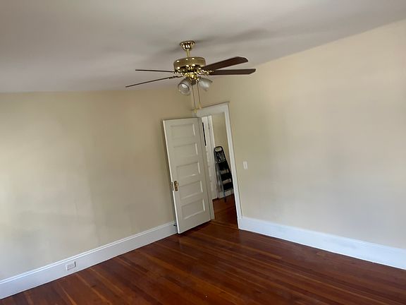 Bedroom/livingroom