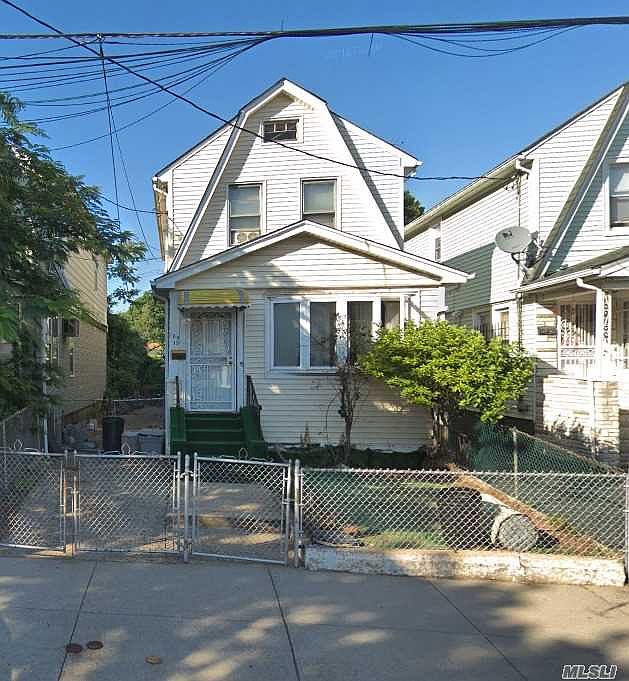 1st image of 10919 Pinegrove St