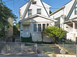 10919 Pinegrove St, Jamaica, NY 11435