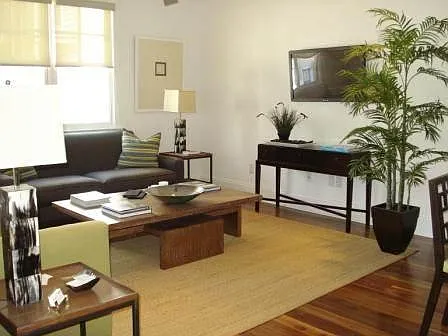 3 bed, 2.5 bath, 1908 sqft, $4,995 — Photo 2