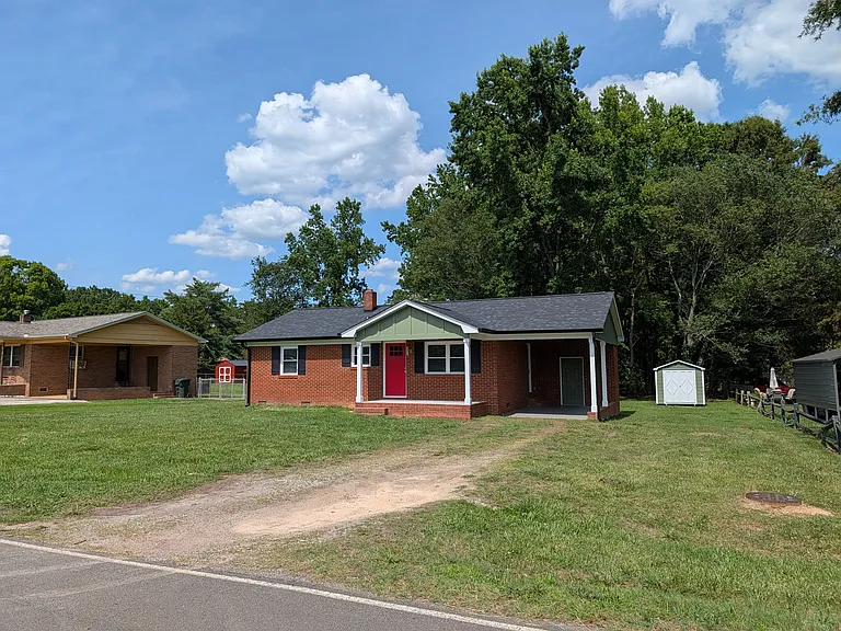 507 Jc Dellinger Rd — Photo 3