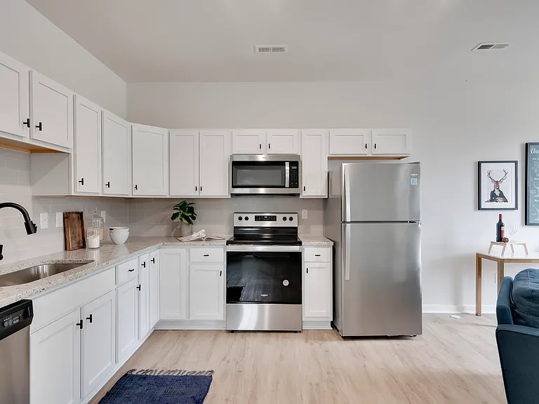 1301 N 30th St #B — Photo 7