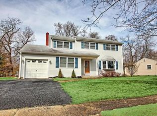 2 Deer Ln, Jackson, NJ 08527
